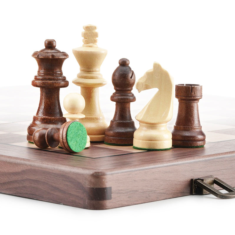 Conjunto de Xadrez de Madeira Premium – Faia Alemã, Sapele e Nogueira